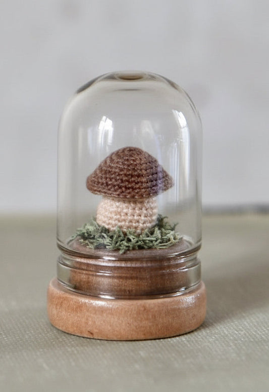 Hancrocheted Tiny Mushroom